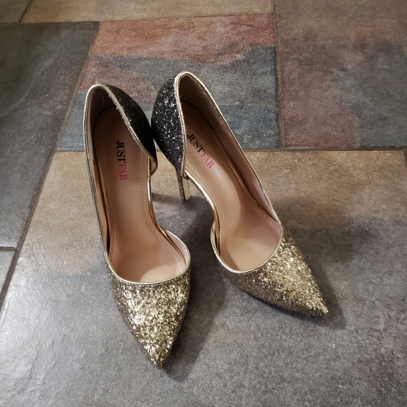 JustFab Shoes - Gold and Black Glitter Pointed Toe Heels